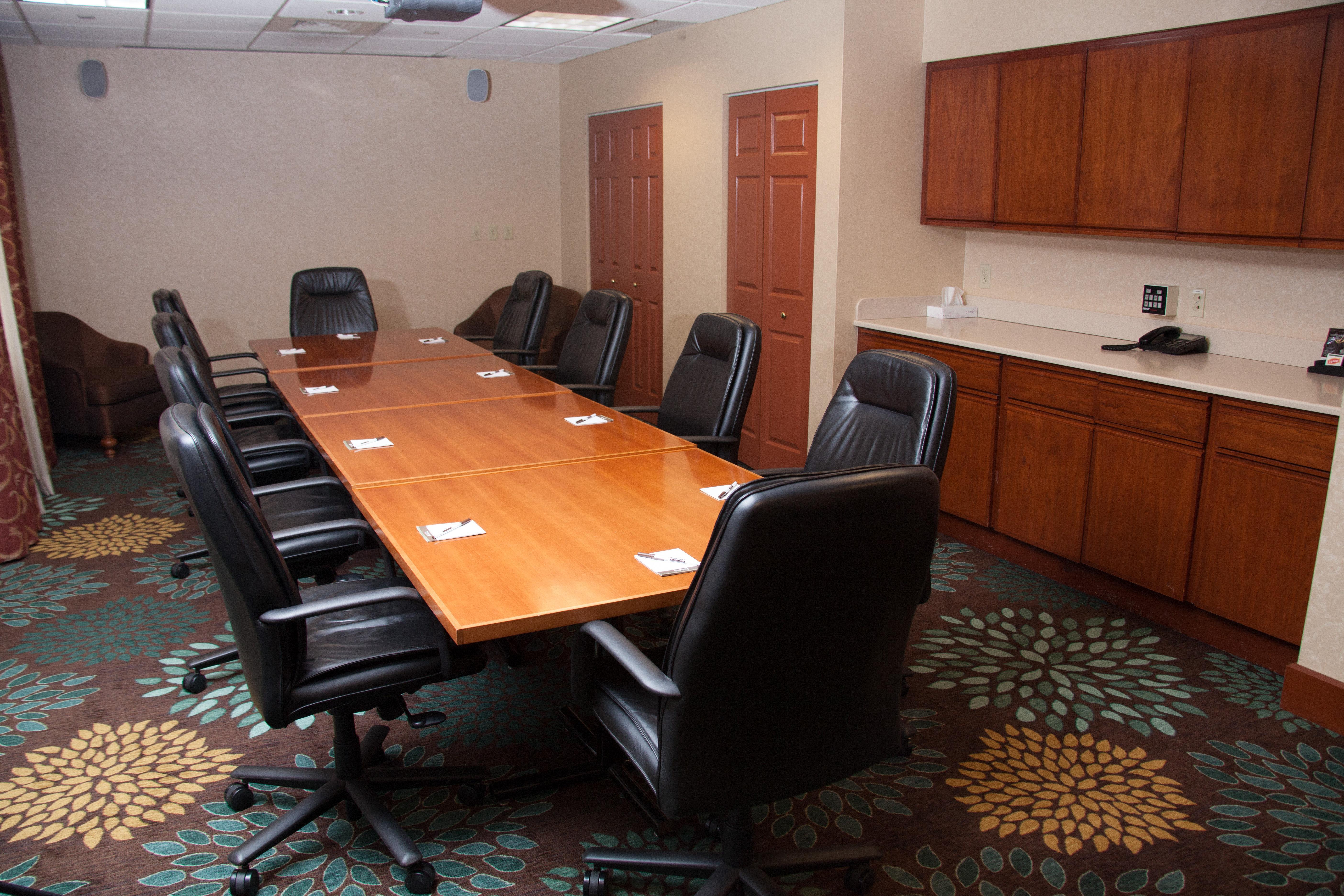 Staybridge Suites Corning By Ihg Dış mekan fotoğraf